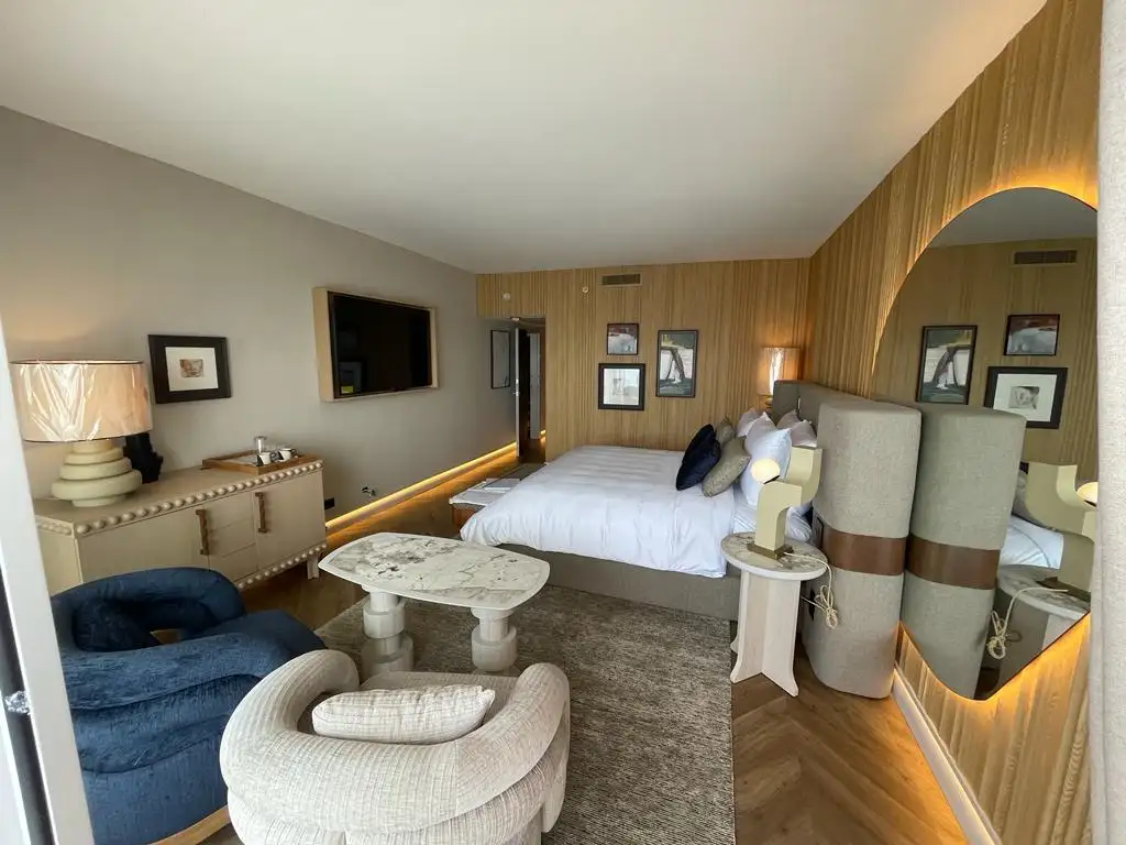 Completed room overview